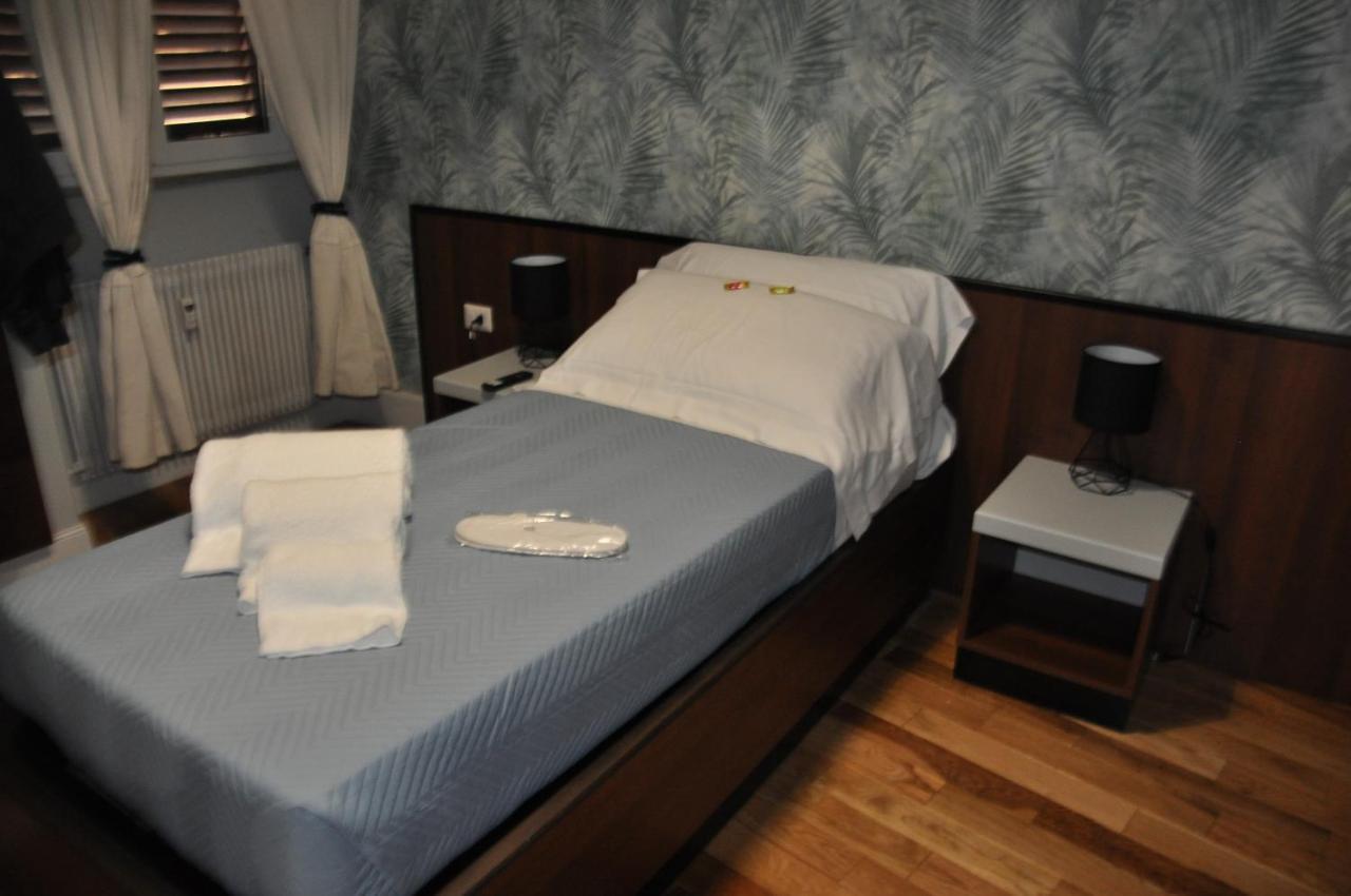 Navona Charming Balcony Apartment Рим Екстериор снимка