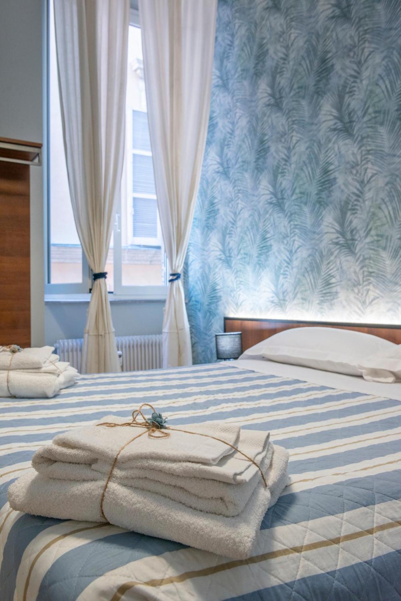 Navona Charming Balcony Apartment Рим Екстериор снимка